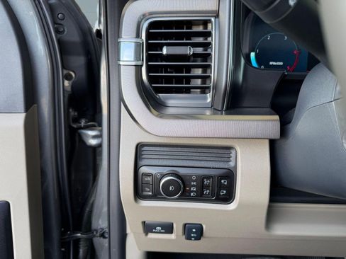 New 2026 Ford F450 Platinum w/ Platinum Plus Package AWD/4WD image 26