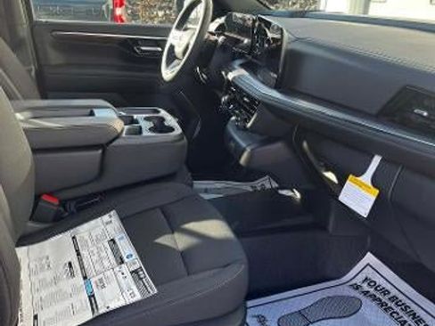 New 2026 Chevrolet Tahoe 4WD image 5