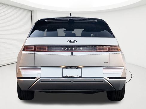 Used 2024 Hyundai Ioniq 5 Limited image 5