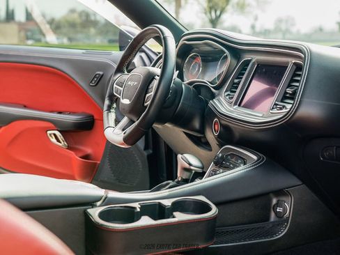 Used 2021 Dodge Challenger SRT Hellcat image 19