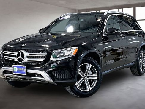 Used 2019 Mercedes-Benz GLC 300 4MATIC image 1