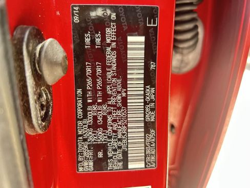 Used 2015 Toyota 4Runner 4WD image 2