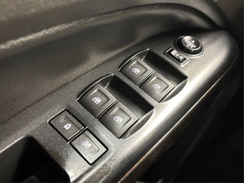 Used 2017 GMC Canyon SLT w/ Driver Alert Package image 41