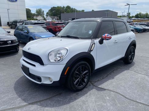 Used 2014 MINI Cooper Countryman S FWD image 3