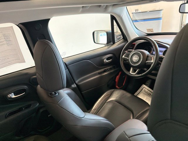 Used 2021 Jeep Renegade Trailhawk w/ Sun & Sound Group AWD/4WD image 28