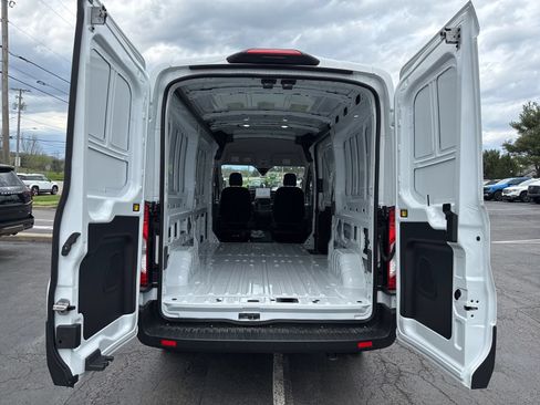 New 2026 Ford Transit 250 148 Medium Roof RWD image 36