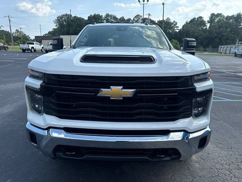 Used 2024 Chevrolet Silverado 3500 W/T w/ WT Convenience Package AWD/4WD image 3