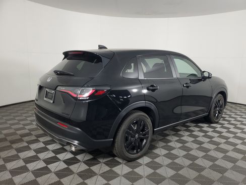 New 2026 Honda HR-V Sport image 4