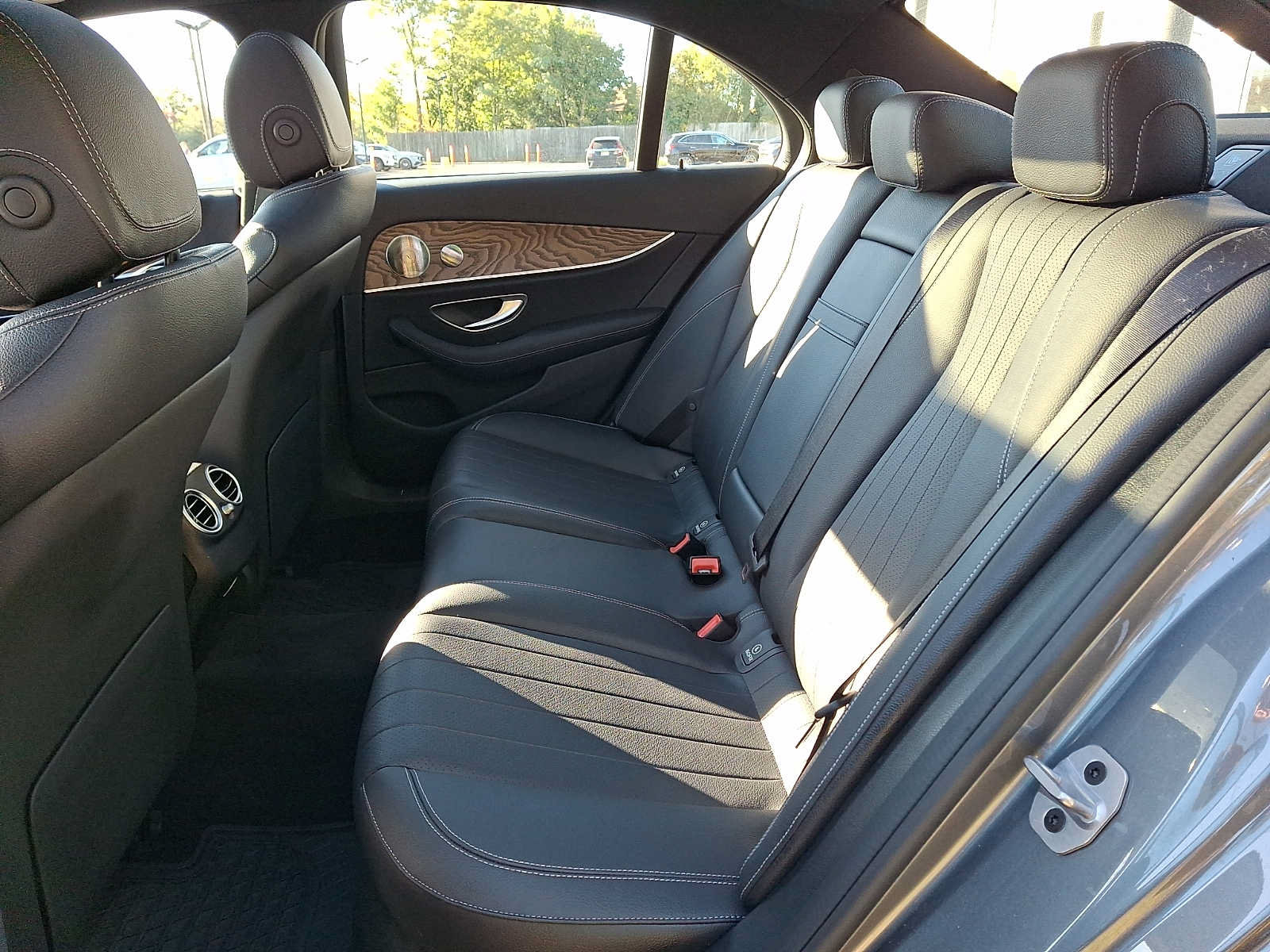 Certified 2023 Mercedes-Benz E 350 4MATIC Sedan image 8