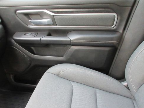 Used 2021 RAM 1500 Big Horn AWD/4WD image 37
