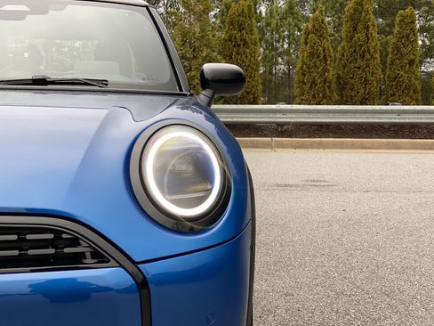 New 2026 MINI Cooper 2-Door Hardtop FWD image 38