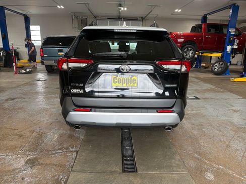 Used 2021 Toyota RAV4 Adventure w/ Convenience Package AWD/4WD image 59