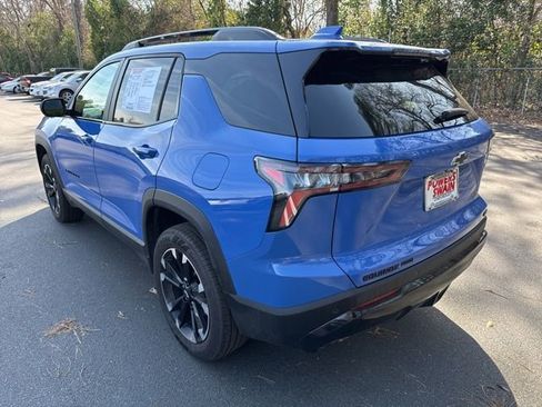 Used 2025 Chevrolet Equinox RS w/ Convenience Package III image 3