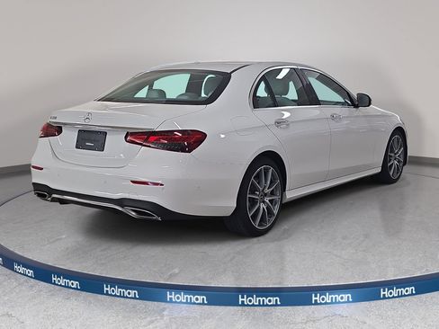 Used 2022 Mercedes-Benz E 350 Sedan image 7