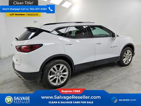 Used 2021 Chevrolet Blazer LT w/ Sound & Technology Package AWD/4WD image 4