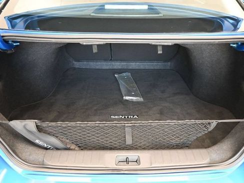 Used 2025 Nissan Sentra SR w/ Trunk Package FWD image 17