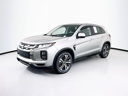 Used 2025 Mitsubishi Outlander Sport ES image 3