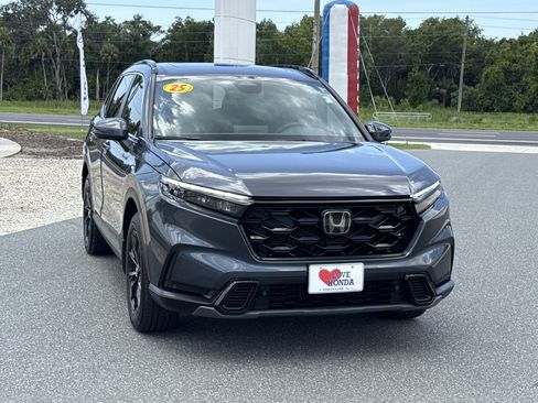 Certified 2025 Honda CR-V Sport-L image 3