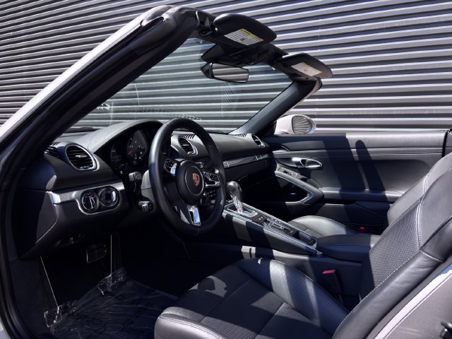 Certified 2022 Porsche 718 Boxster GTS RWD image 5