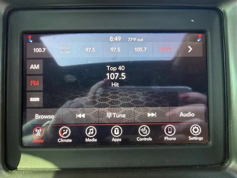 Used 2020 Dodge Charger SXT w/ Leather Interior Group RWD image 13