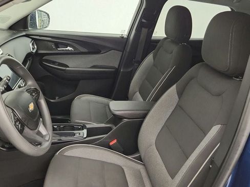 Used 2021 Chevrolet TrailBlazer LT w/ Convenience Package FWD image 20