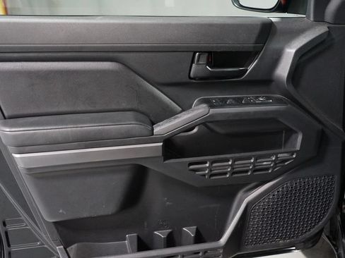 Certified 2025 Toyota Tacoma SR5 RWD image 31