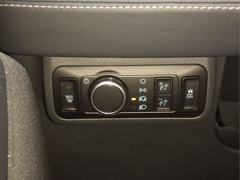 Used 2023 Ford Mustang Mach-E Select image 15