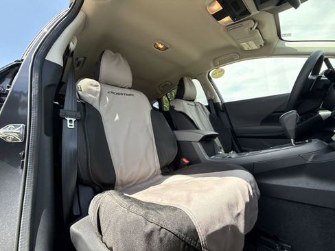 Used 2026 Subaru Crosstrek 2.0i Premium AWD/4WD image 23