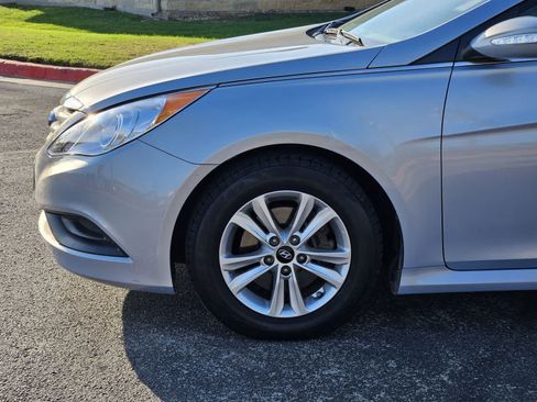 Used 2014 Hyundai Sonata GLS w/ Popular Equipment Group 2 FWD image 8
