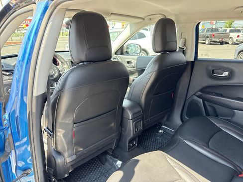 Used 2021 Jeep Compass Trailhawk AWD/4WD image 13