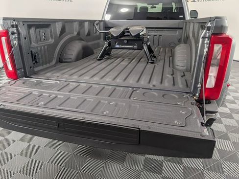 Used 2025 Ford F350 XLT AWD/4WD image 28