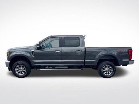 Used 2018 Ford F250 XLT w/ XLT Premium Package AWD/4WD image 2