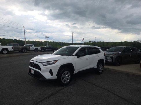 Certified 2023 Toyota RAV4 LE AWD/4WD image 1