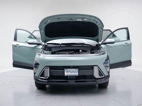 Used 2024 Hyundai Kona SEL AWD/4WD image 17
