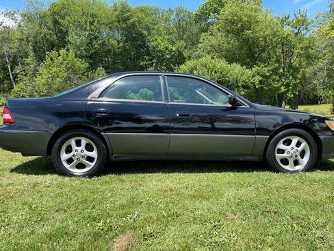 Used 2001 Lexus ES 330 image 12