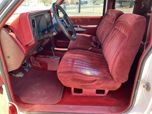 Used 1990 Chevrolet Silverado 1500 Silverado image 20