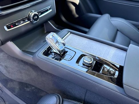 New 2026 Volvo XC90 T8 Ultra AWD/4WD image 10