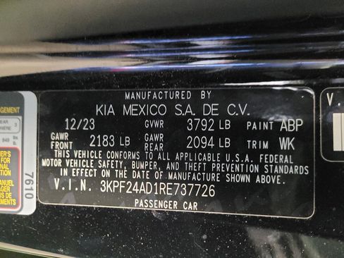 Used 2024 Kia Forte LXS w/ LXS Technology Package FWD image 33