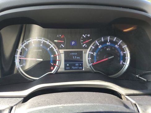 Used 2019 Toyota 4Runner Limited AWD/4WD image 23