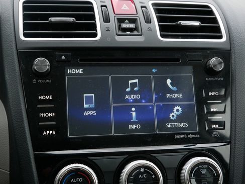 Used 2018 Subaru Forester 2.5i Premium w/ All-Weather Package image 23