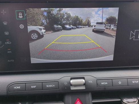New 2026 Kia K4 GT-Line image 17