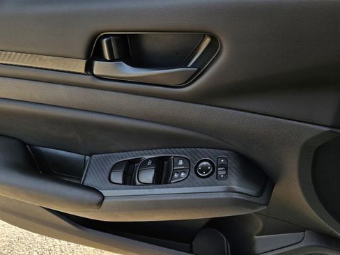 New 2025 Nissan Altima 2.5 S image 11