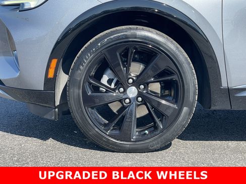 Certified 2021 Buick Envision Essence w/ Sport Touring Package AWD/4WD image 10