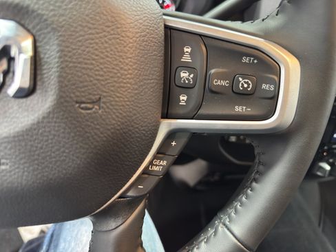 Used 2024 RAM 2500 Big Horn w/ Night Edition AWD/4WD image 24