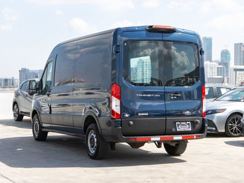 Used 2019 Ford Transit 250 148 Medium Roof image 8