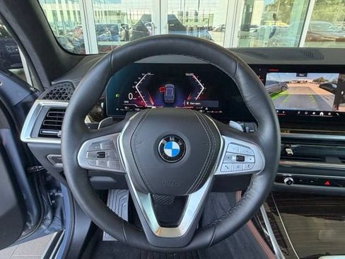 Used 2026 BMW X7 xDrive40i AWD/4WD image 19
