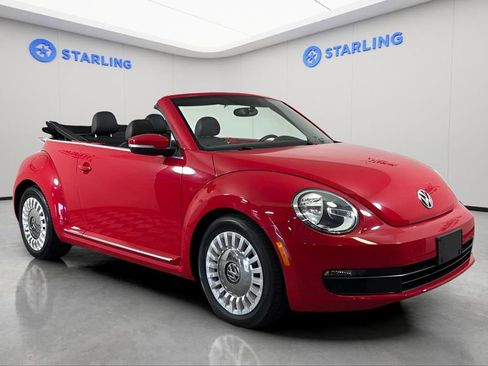 Used 2013 Volkswagen Beetle 2.5 FWD image 17