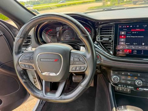 Used 2023 Dodge Durango GT AWD/4WD image 13