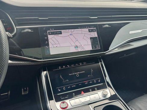 Certified 2024 Audi SQ7 Prestige AWD/4WD image 35