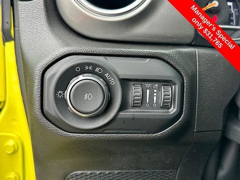 Used 2022 Jeep Wrangler Unlimited Sahara w/ Cold Weather Group image 22